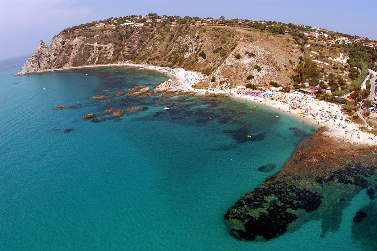 Spiaggia di Grotticelle Capo Vaticano