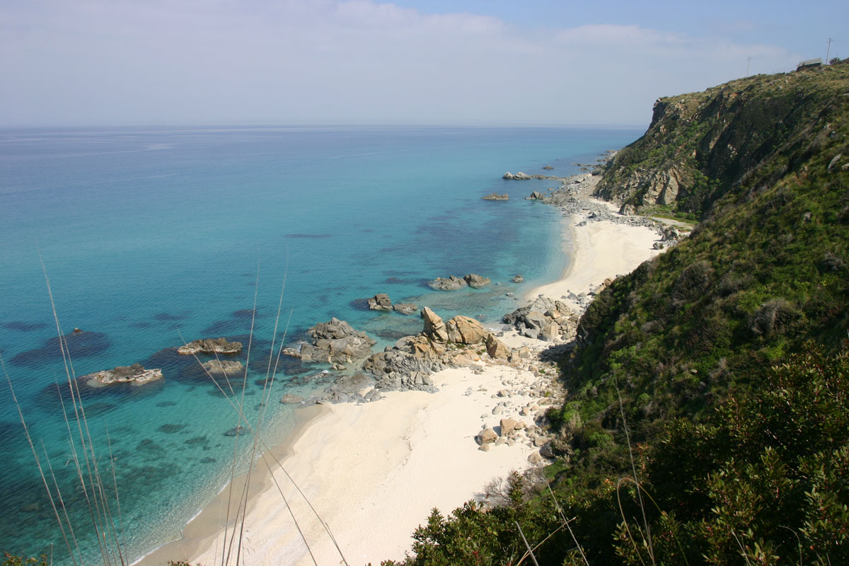 Spiaggia Zambrone U Bacinu